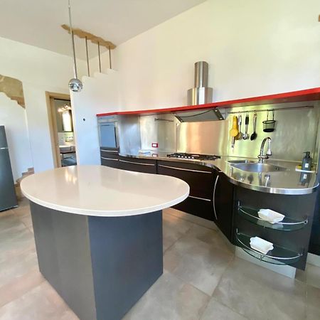 Pineta Apartament تيرّينْيا المظهر الخارجي الصورة