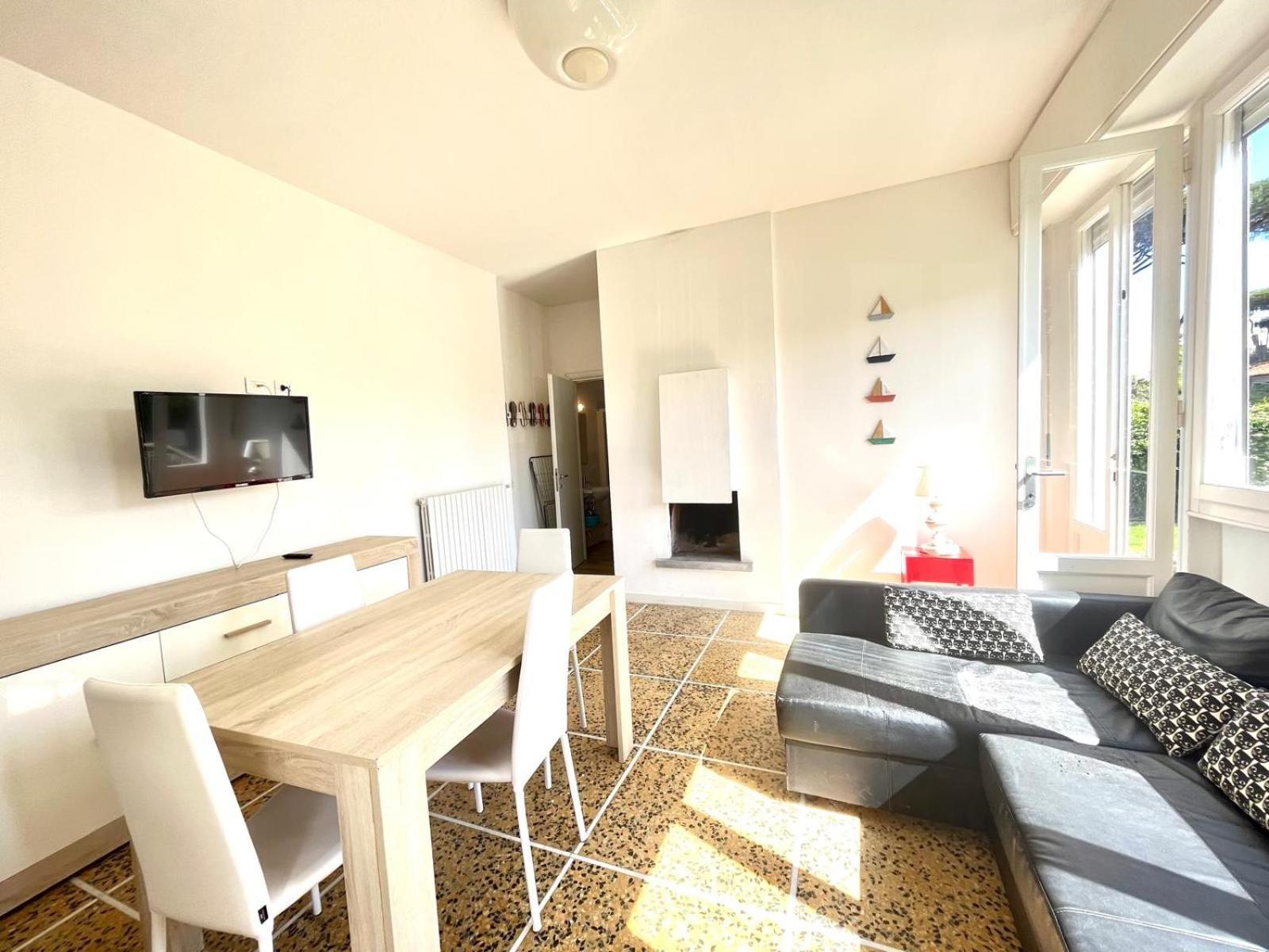 Pineta Apartament تيرّينْيا المظهر الخارجي الصورة