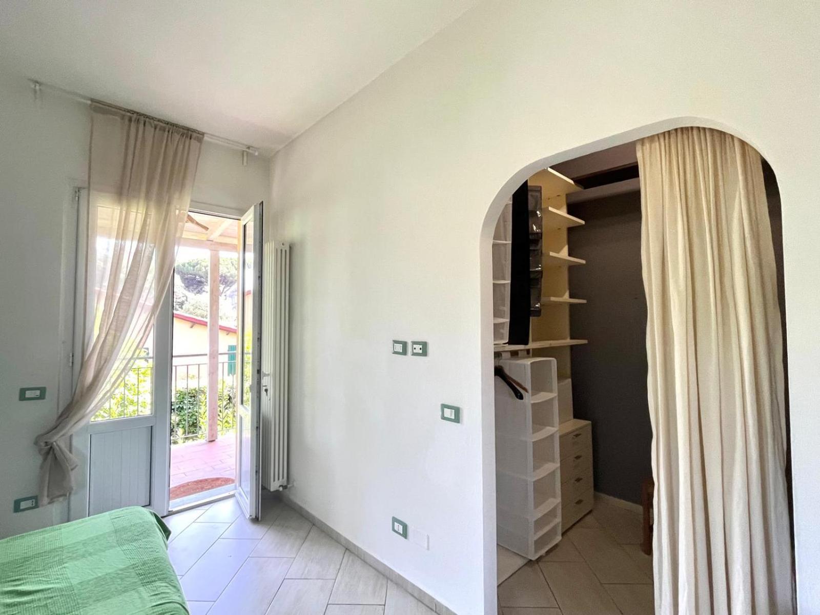 Pineta Apartament تيرّينْيا المظهر الخارجي الصورة
