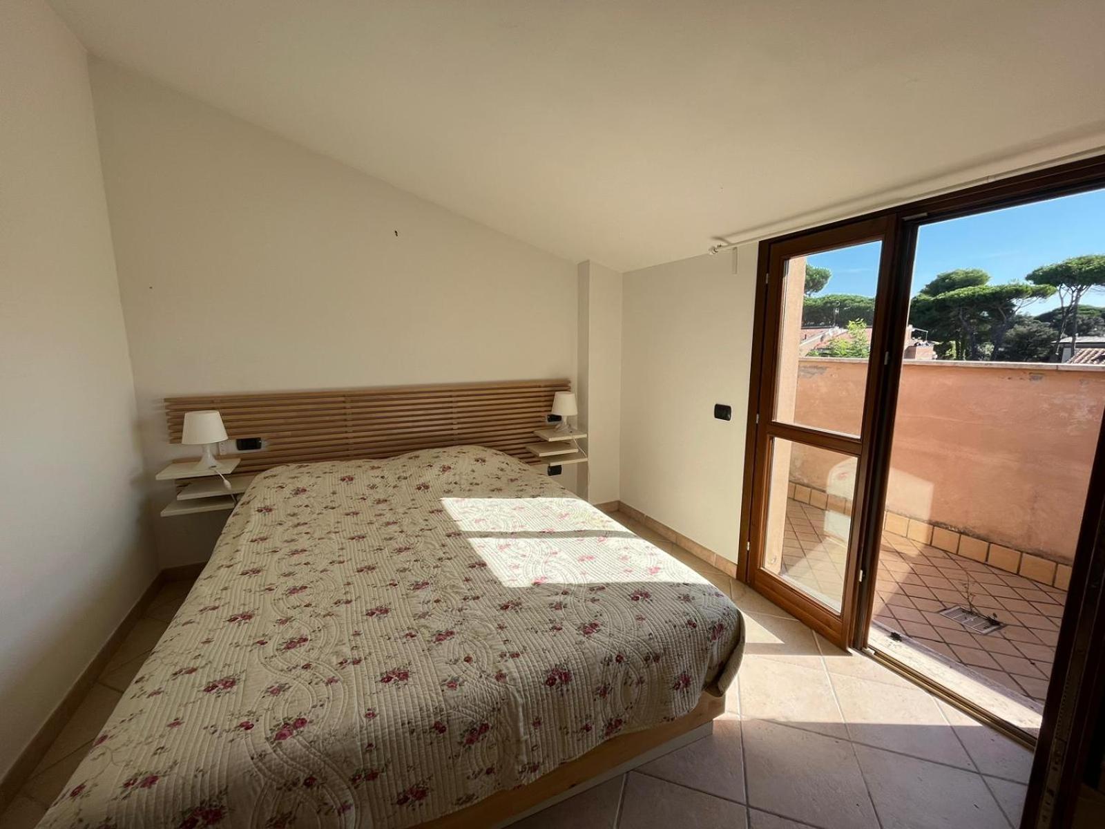 Pineta Apartament تيرّينْيا المظهر الخارجي الصورة