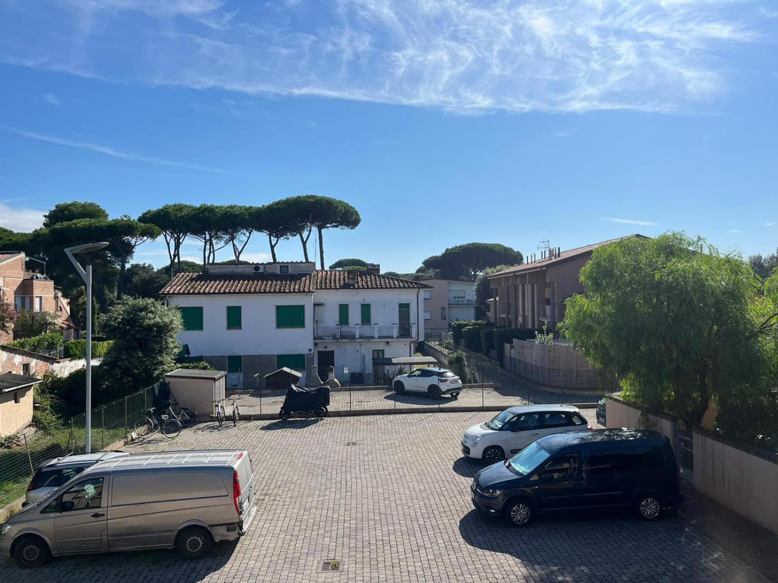 Pineta Apartament تيرّينْيا المظهر الخارجي الصورة
