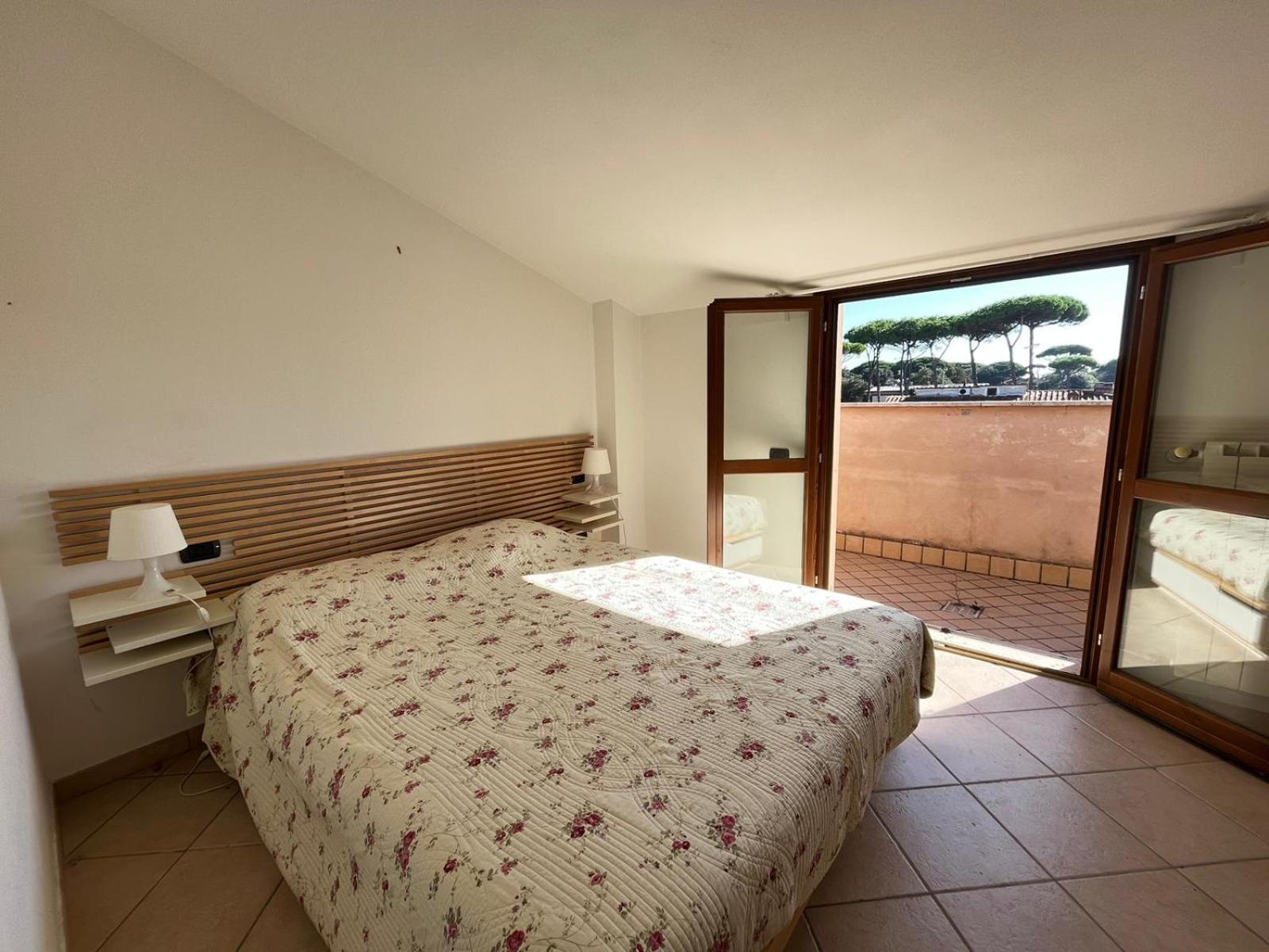 Pineta Apartament تيرّينْيا المظهر الخارجي الصورة
