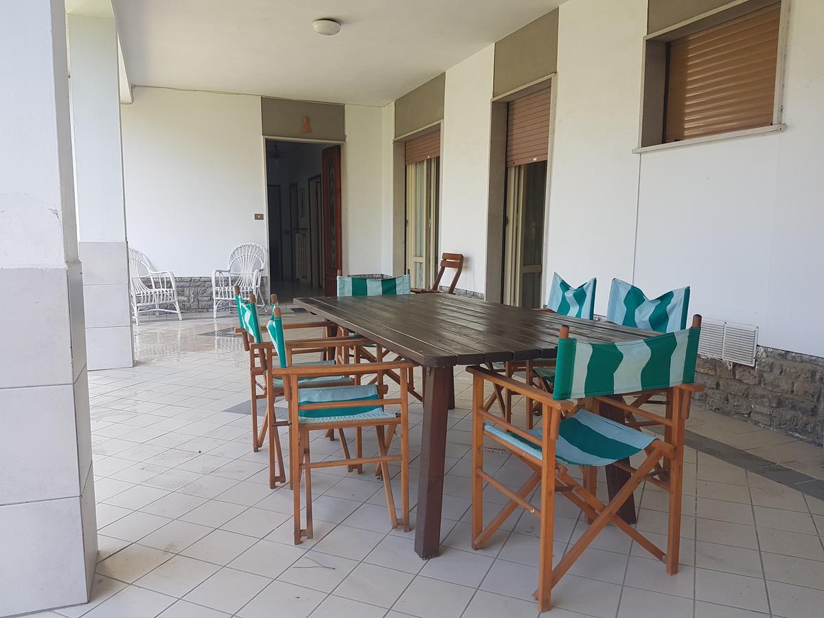 Pineta Apartament تيرّينْيا المظهر الخارجي الصورة
