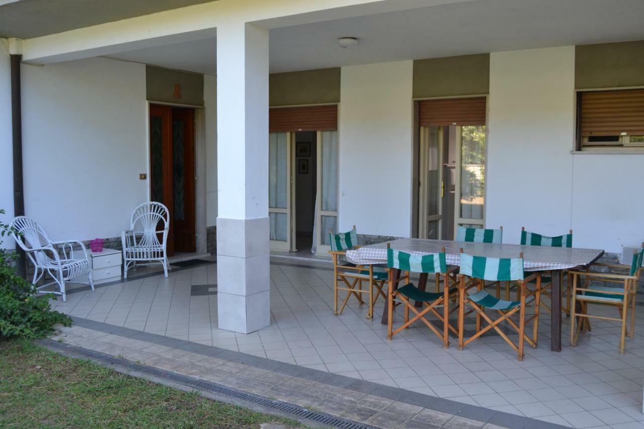 Pineta Apartament تيرّينْيا المظهر الخارجي الصورة